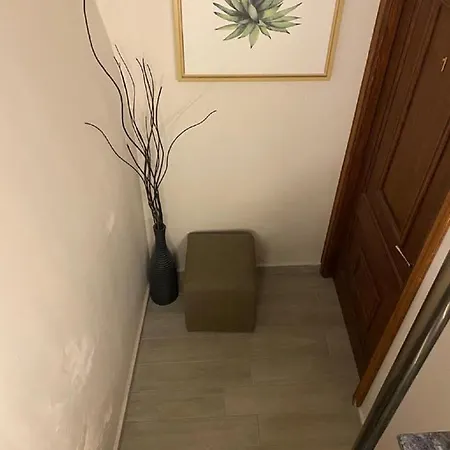 12 Taxim Apartmán *
